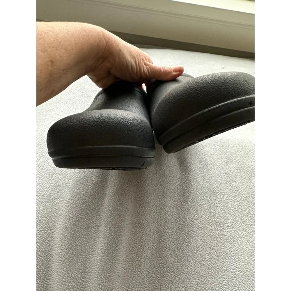 Crocs Shoe Mens 12 On The Clock Slip On Work Clogs Men Slip Resistant Comfort